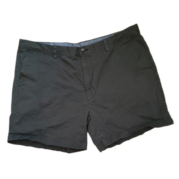 Amazon Essentials Men's Olive Green Classic Fit Shorts - Picture 1 of 3